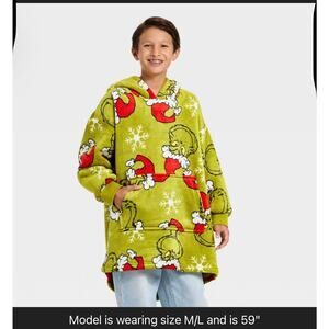 Boys The Grinch Oversized Plush Hooded Sweatshirt - Green S/M Brand New